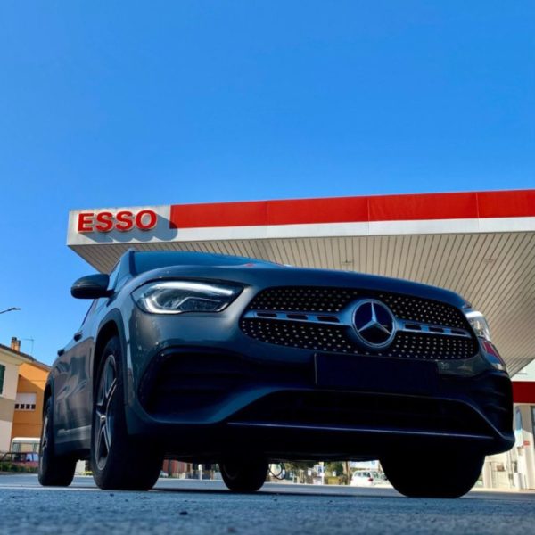 MERCEDES-BENZ GLA 200 - AMG - immagine 3