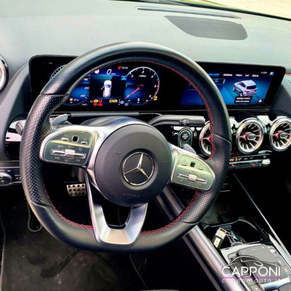 MERCEDES-BENZ GLA 200 - d Automatic AMG Night Pack - immagine 8