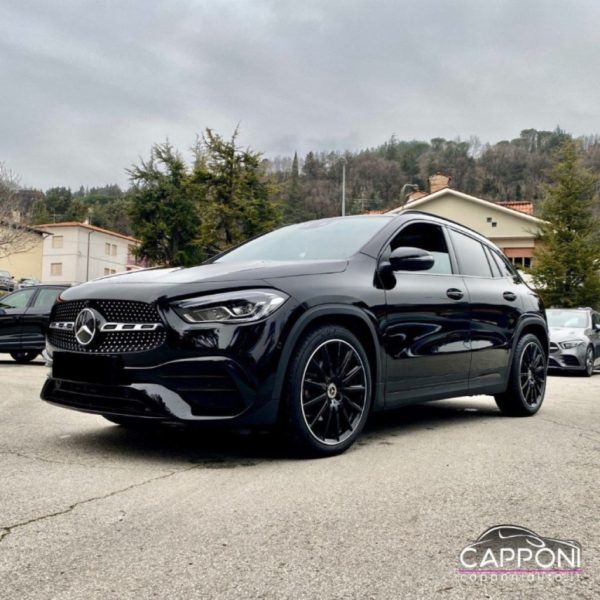 MERCEDES-BENZ GLA 200 - d Automatic AMG Night Pack