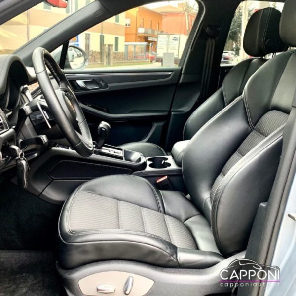 PORSCHE Macan - 2.0 T - immagine 8