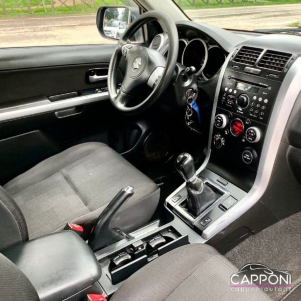 SUZUKI Grand Vitara - 1.9 DDiS 3 porte - immagine 10