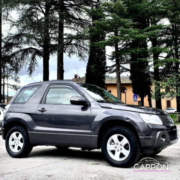 SUZUKI Grand Vitara - 1.9 DDiS 3 porte - immagine 3