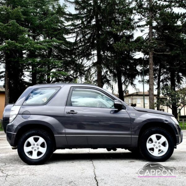 SUZUKI Grand Vitara - 1.9 DDiS 3 porte - immagine 2