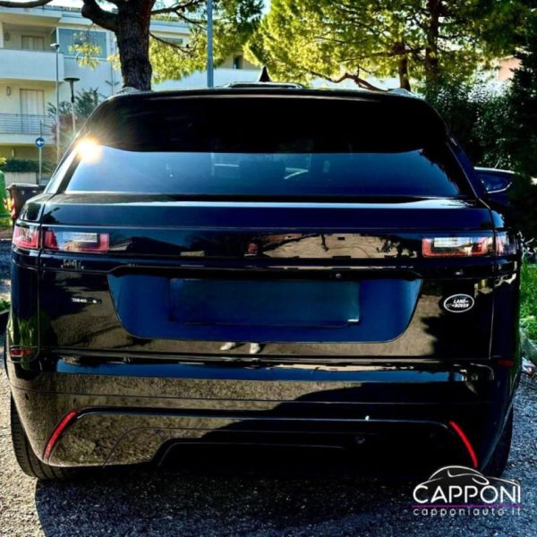 LAND ROVER Range Rover Velar - 2.0D I4 240 CV R-Dynamic - immagine 2
