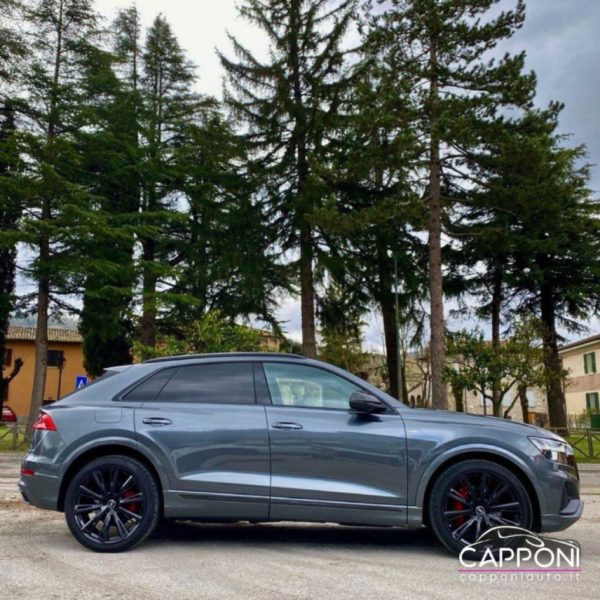 AUDI Q8 - SUV 50 TDI 286 CV quattro S line edition - immagine 2