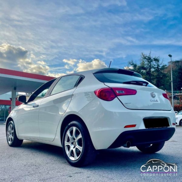 ALFA ROMEO Giulietta - 1.6 JTDm-2 105 CV - immagine 8