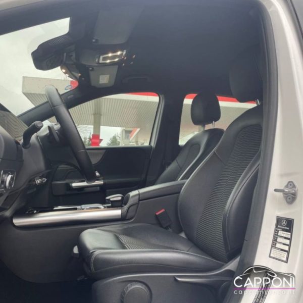 MERCEDES-BENZ B 180 - d Automatic - immagine 7