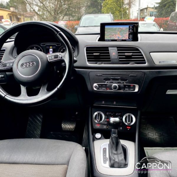 AUDI Q3 - 2.0 TDI quattro - immagine 8