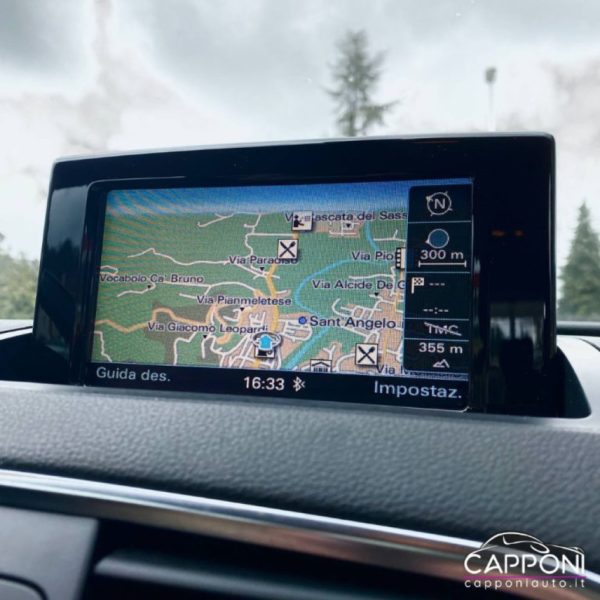 AUDI Q3 - 2.0 TDI quattro - immagine 9