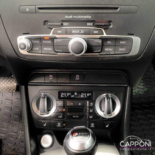 AUDI Q3 - 2.0 TDI quattro - immagine 12