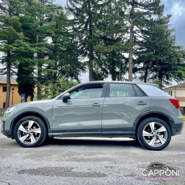 AUDI Q2 - 30 TDI S tronic - immagine 3