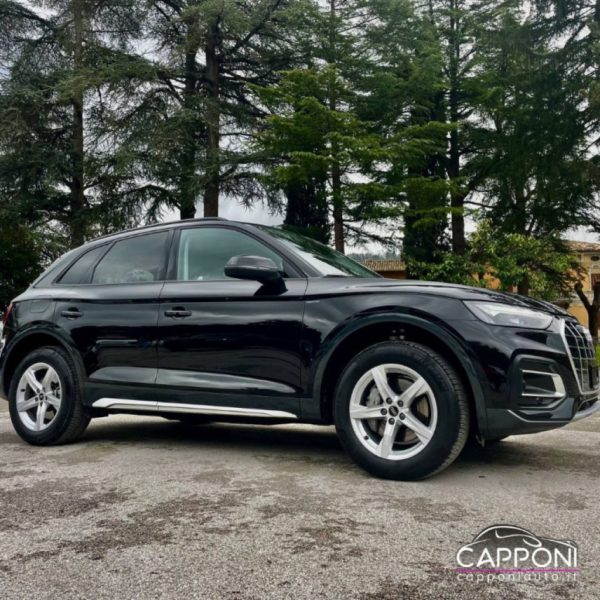 AUDI Q5 - 40 TDI 204 CV quattro S tronic - immagine 4