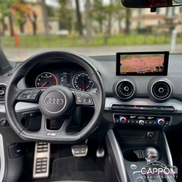 AUDI Q5 - 40 TDI 204 CV quattro S tronic - immagine 9