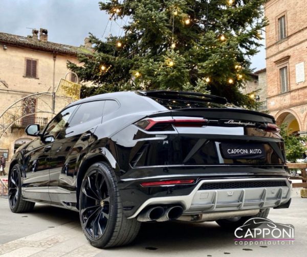 LAMBORGHINI Urus - 4.0 V8 aut. AWD 650 CV Total Black - immagine 3