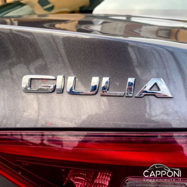 ALFA ROMEO Giulia - 2.2 Turbodiesel 180 CV - immagine 13