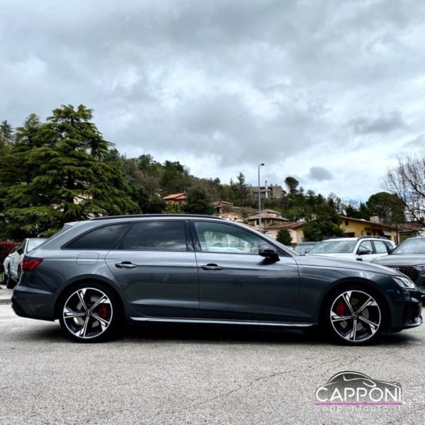 AUDI A4 - Avant 45 TFSI quattro S tronic S line edition - immagine 3