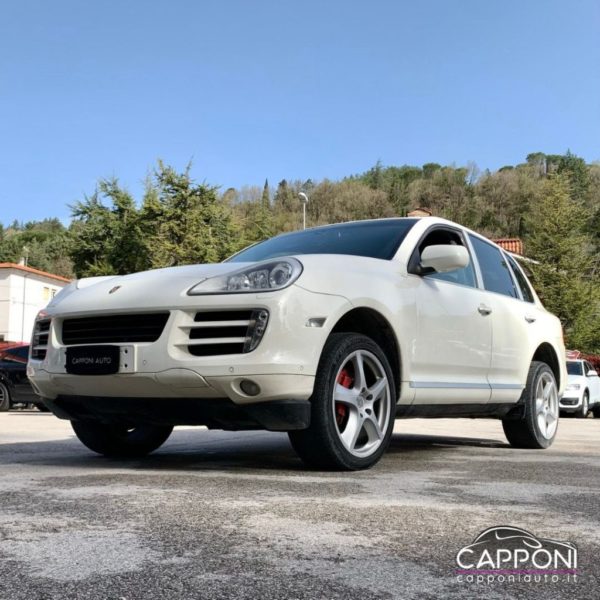 PORSCHE Cayenne - 3.0 Diesel Pelle/Navi/Clima bi-zona