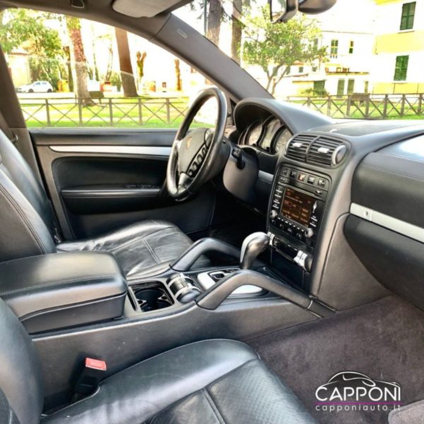 PORSCHE Cayenne - 3.0 Diesel Pelle/Navi/Clima bi-zona - immagine 15