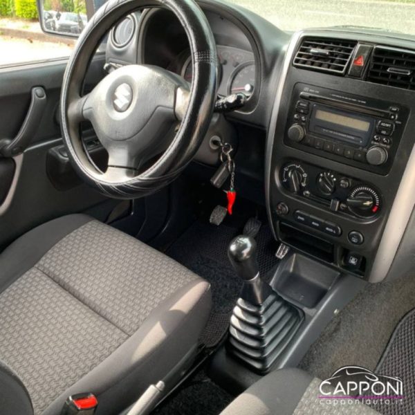 SUZUKI Jimny - 1.3i 16V cat 4WD - immagine 9