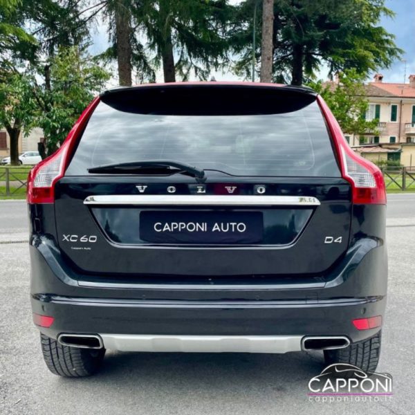 VOLVO XC60 - D4 AWD - immagine 5