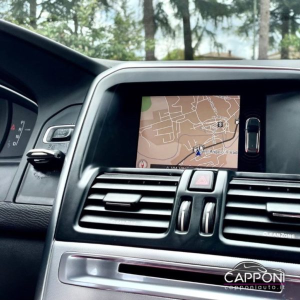 VOLVO XC60 - D4 AWD - immagine 10