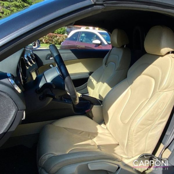 AUDI TT - Roadster 2.0 TDI quattro - immagine 7