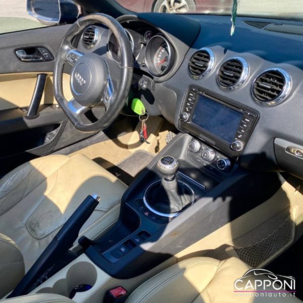 AUDI TT - Roadster 2.0 TDI quattro - immagine 8