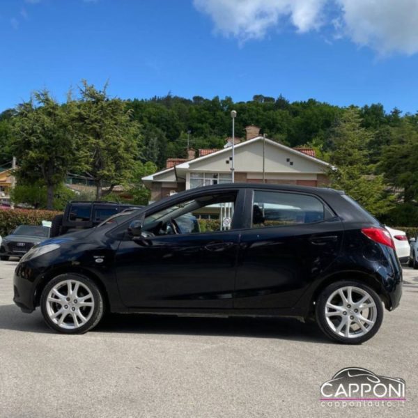 MAZDA 2 - 1.4L TD 68CV 5p. - OK NEOPATENTATI - immagine 4
