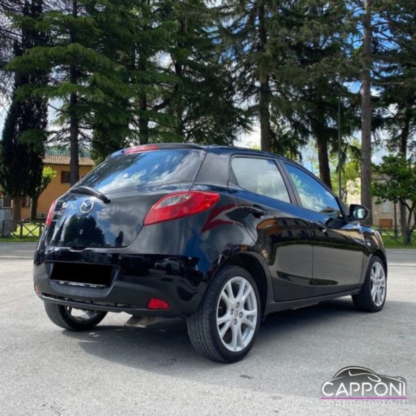 MAZDA 2 - 1.4L TD 68CV 5p. - OK NEOPATENTATI - immagine 5