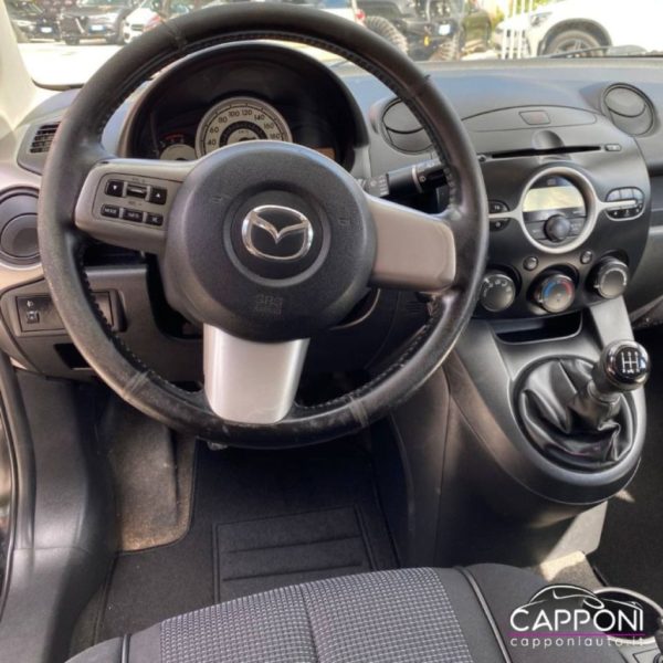 MAZDA 2 - 1.4L TD 68CV 5p. - OK NEOPATENTATI - immagine 8