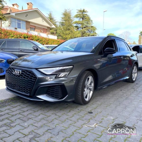 AUDI A3 - Sportback 30 TDI Sline - immagine 2
