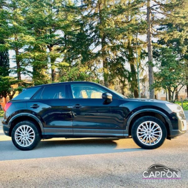 AUDI Q2 - 1.6 TDI   automatica - immagine 2