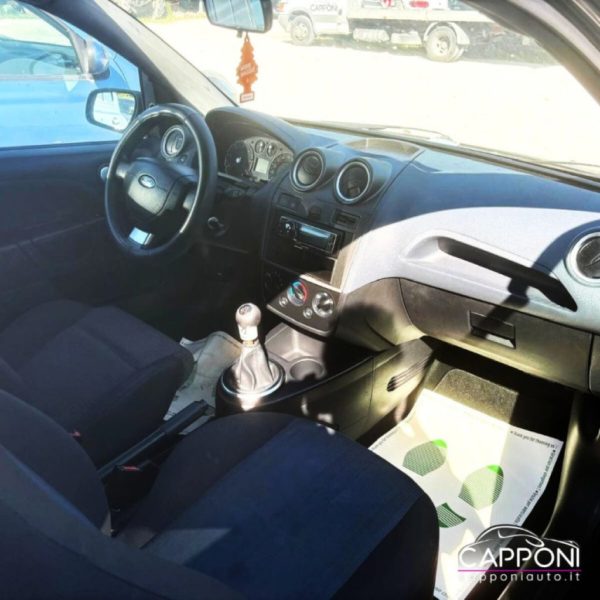 FORD Fiesta - 1.6 TDCi 5p. OK NEOPATENTATI - immagine 6