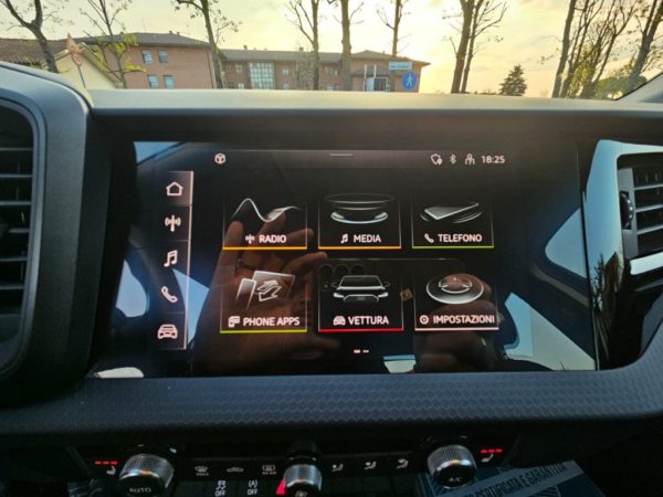 AUDI A1 - Sportback 30 TFSI-NEOPATENTATI - immagine 11