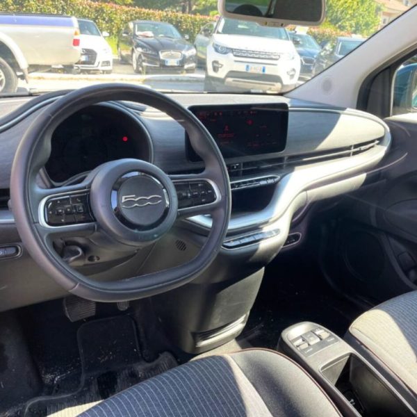 FIAT 500 - e 42 kW OK NEOPATENTATI - immagine 8