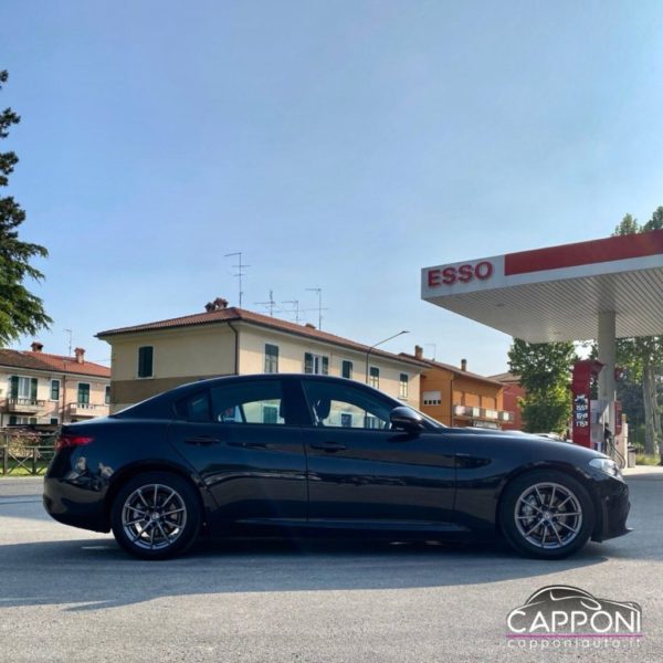 ALFA ROMEO Giulia - 2.2 Turbodiesel 150 CV - immagine 3