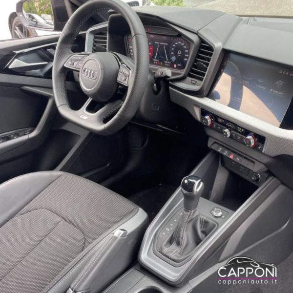 AUDI A1 - 30 TFSI Sportback SLine - immagine 11