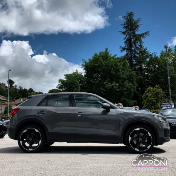 AUDI Q2 - 35 TDI quattro - immagine 2