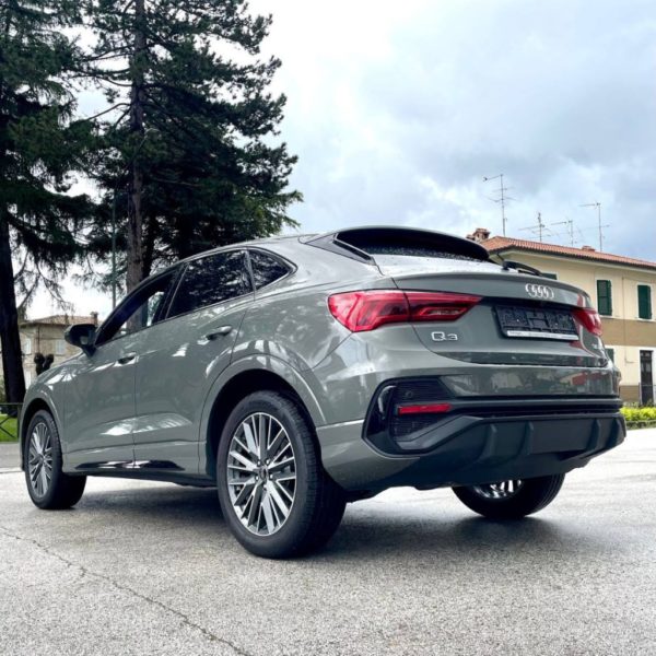 AUDI Q3 - Sportback 35 TFSI S tronic S line PROMO - immagine 4