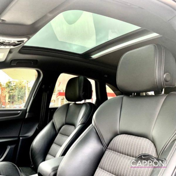 PORSCHE Macan - 2.0 T - immagine 11
