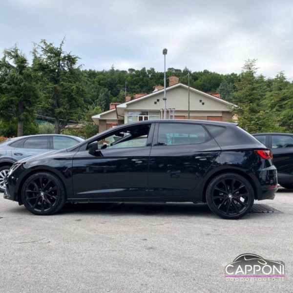 SEAT Leon - FR 2.0 TDI - immagine 4