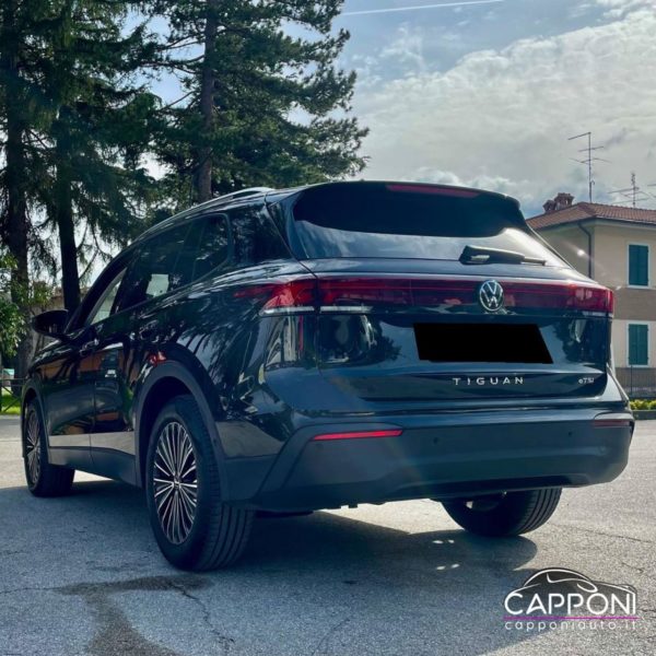 VOLKSWAGEN Tiguan - 1.5 eTSI 150 CV ACT DSG - immagine 4