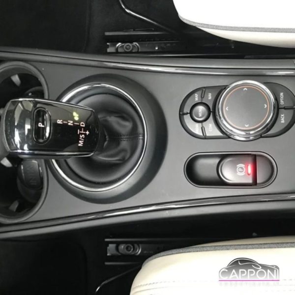 MINI Countryman - 1.5 Cooper Countryman Harman-Kardon - immagine 21