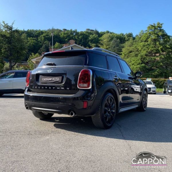 MINI Countryman - 2.0 Cooper SD Aut. - immagine 5