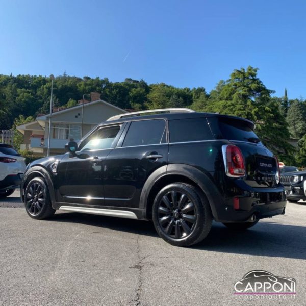 MINI Countryman - 2.0 Cooper SD Aut. - immagine 6