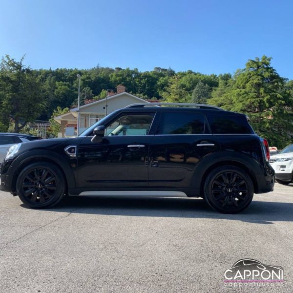 MINI Countryman - 2.0 Cooper SD Aut. - immagine 3