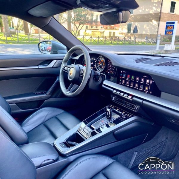 PORSCHE 992 - 911 Carrera - immagine 7
