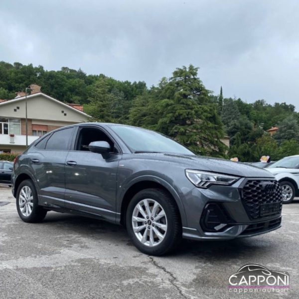 AUDI Q3 - 45 TFSI e S tronic