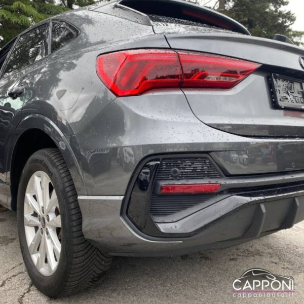 AUDI Q3 - 45 TFSI e S tronic - immagine 9