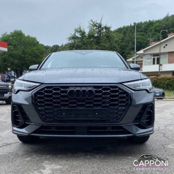 AUDI Q3 - 45 TFSI e S tronic - immagine 2
